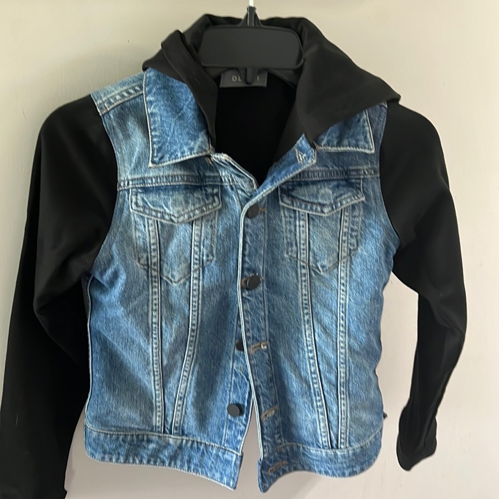 Kids DL 1961 size medium kids jean and black jacket with hoodie NWOT